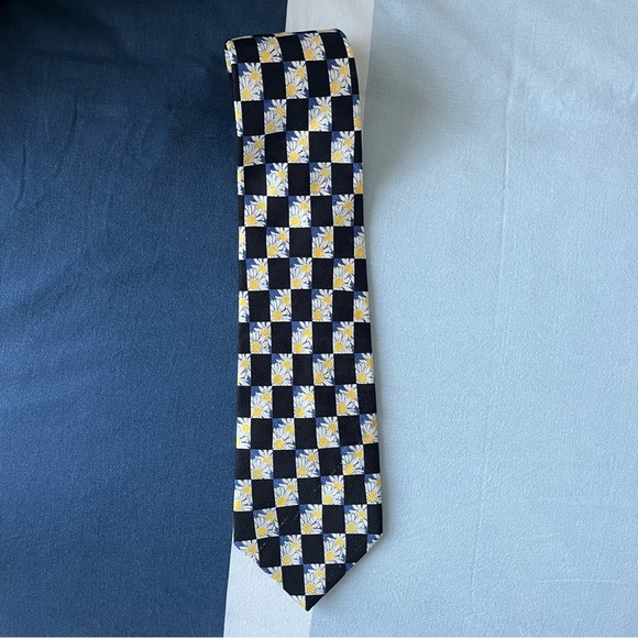 Gant Daisy Flowers 100% Silk Men’s Neck Tie Yellow Checkered Blue Made in Canada - Picture 10 of 15